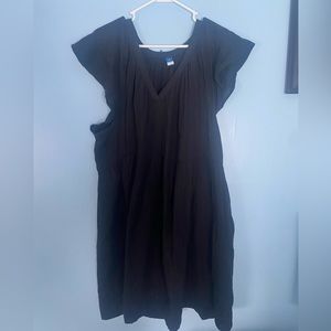 Old Navy XXL black flowy dress. Never worn comes from nonsmoking and no animals